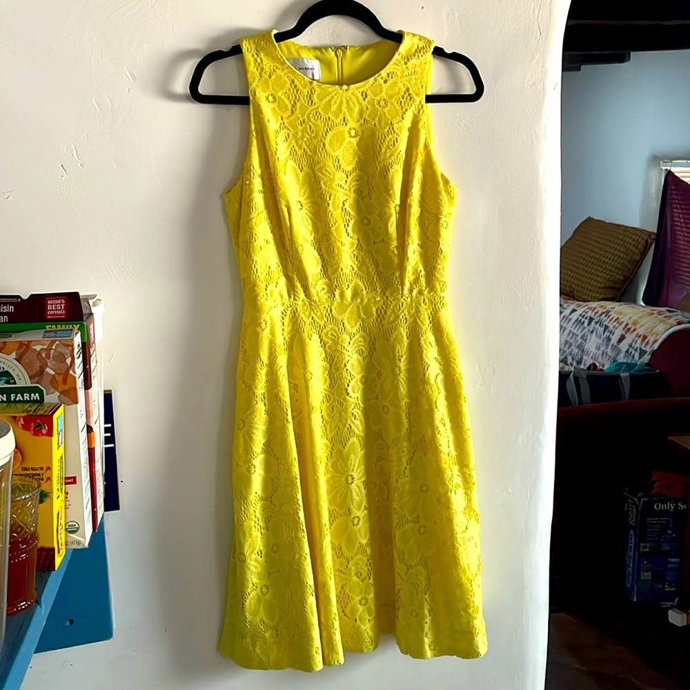 Donna Morgan - Lace Garden Dress